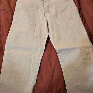 Men's Classic Khaki Chinos